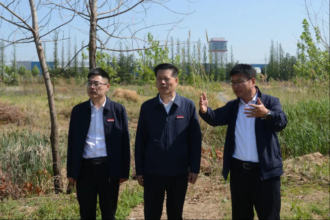 张先彦现场会办主要景区交通疏导工作