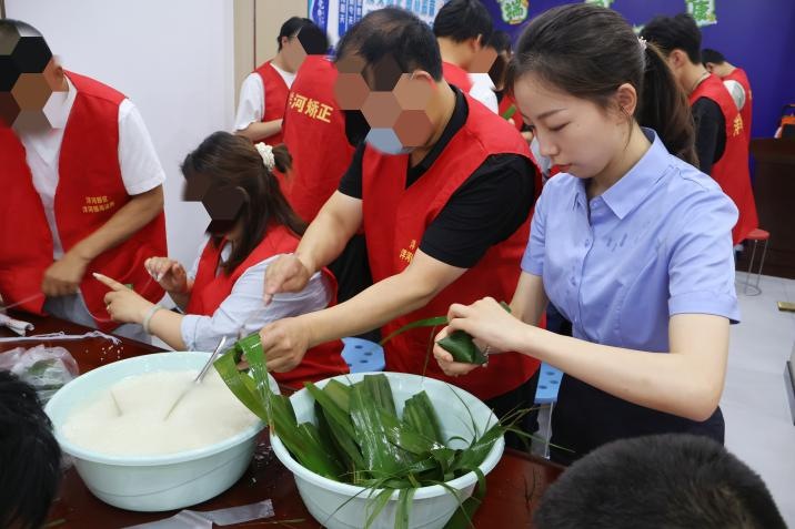 市洋河新区组织社区矫正对象开展端午节公益活动