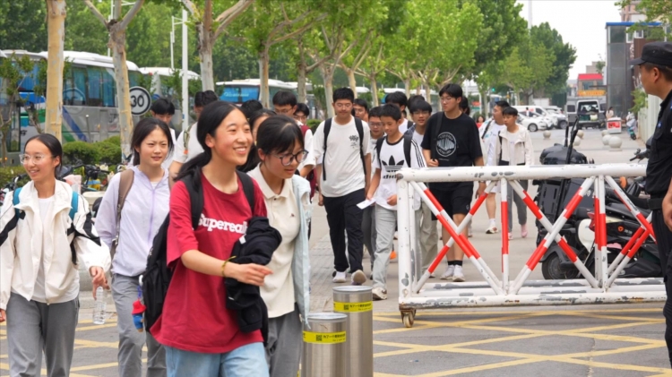 今日中考！全市9万多名考生执笔逐梦