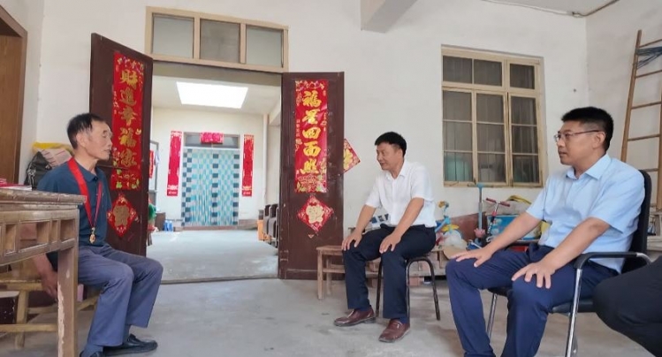 庆“七一” | 老党员蔡志俊：从军营到乡土 50年初心如磐！