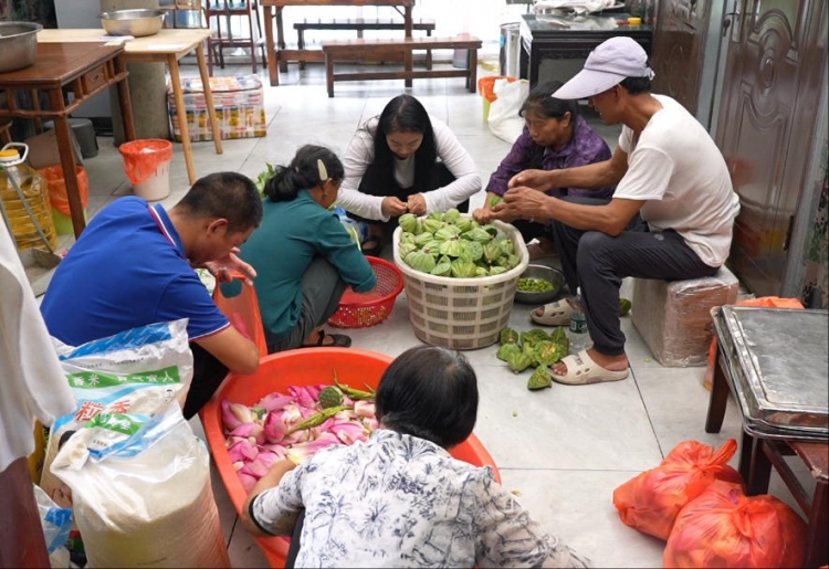九舟渔府：荷香四溢 “荷” 其美味