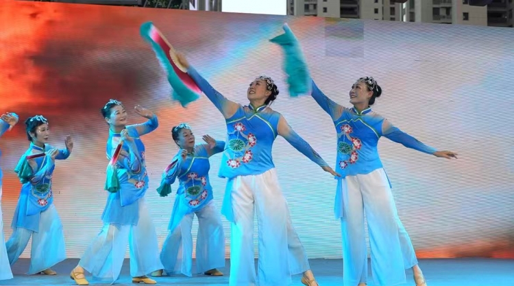 欢乐“艺”起来！第三届市民文化艺术季广场舞大赛决赛圆满落幕