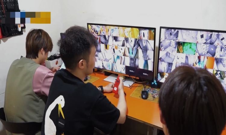 从入坑到守摊 贵阳小伙在闯关里跑赢了时光