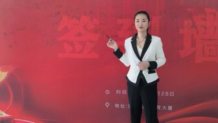 3次病危女孩用28年对抗命运