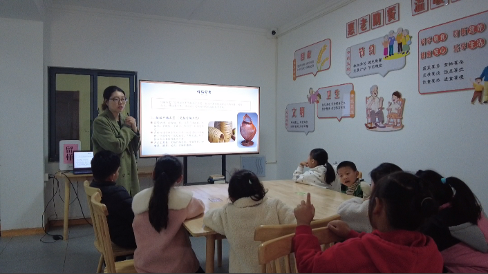 2025 年省农家书屋系列阅读推广活动走进周庄社区