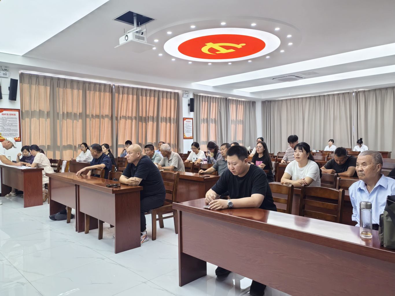 微信图片_20250821094209.jpg