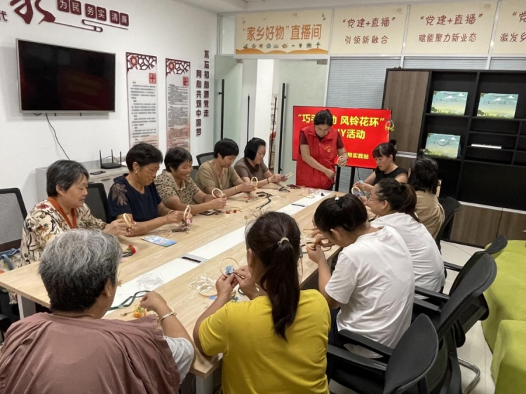 下相街道：指尖艺术传递邻里温情